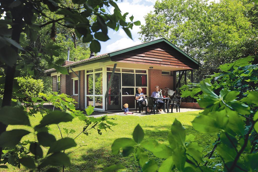 De Lindenberg Hotell Holten Exteriör bild